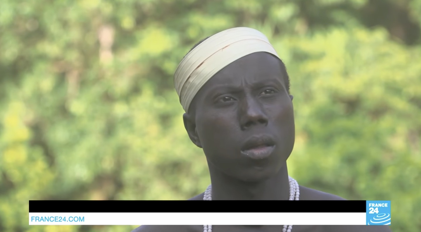 Modern field-interview images of the Jarawa., image 2 of 6